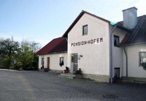Pension-Metzgerei Hofer Inning am Holz Екстериор снимка